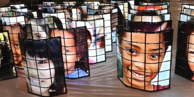 柔宇逾8000片柔性屏震撼亮相人民大会堂文艺晚会