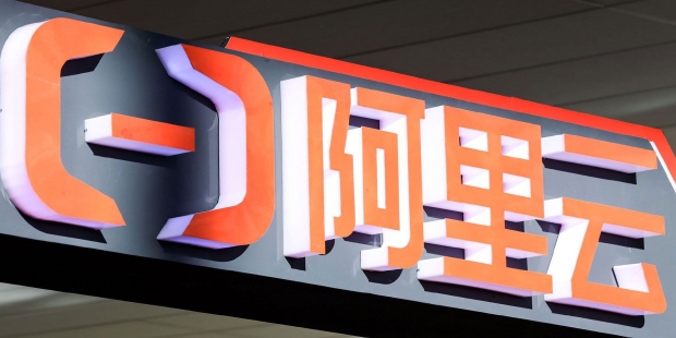 马斯克有望获1万亿美元天价薪酬;阿里云首次出手具身智能公司;TikTok欧洲月活用户突破2亿