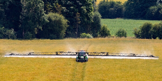 移远通信发布北斗高精度农机导航自动驾驶系统